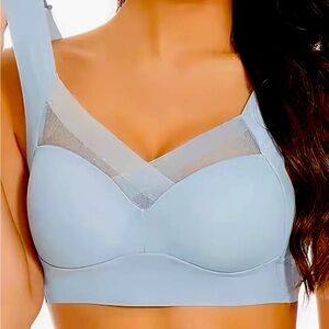 Comfortable Bra size medium never been used
